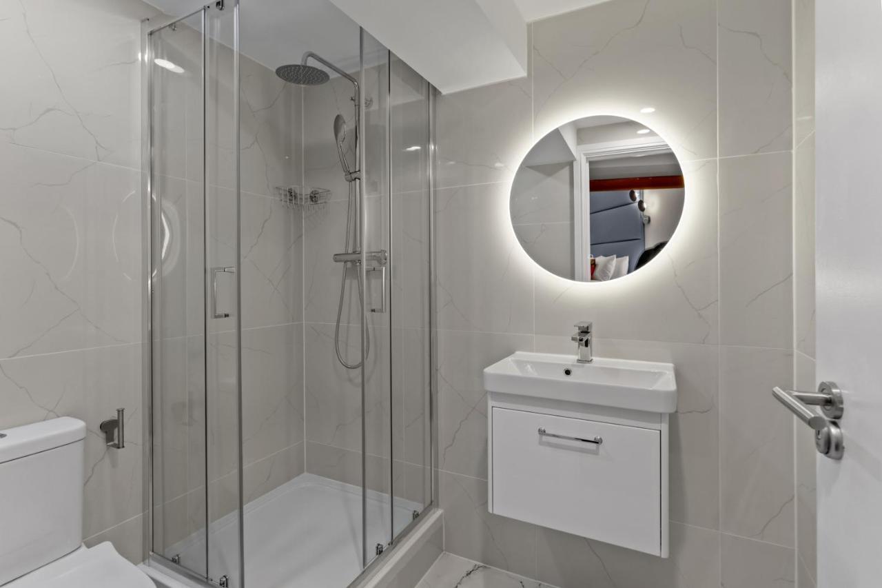 Modern Studio Flat London Exterior photo